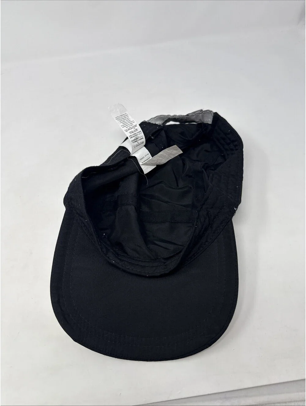 Black Super Light Hat Gap M/L